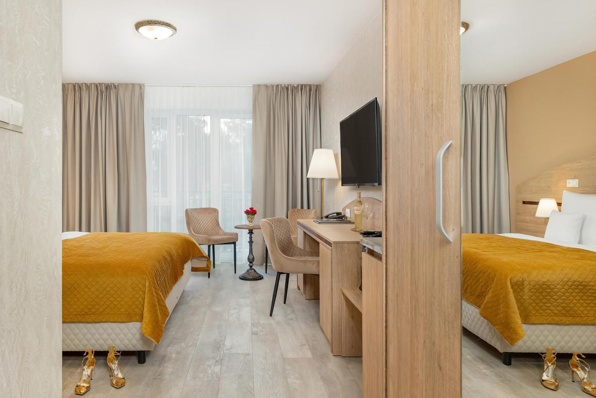 Juvena Hotel Wellness & Spa Adults Only Мендзиводзе Екстериор снимка