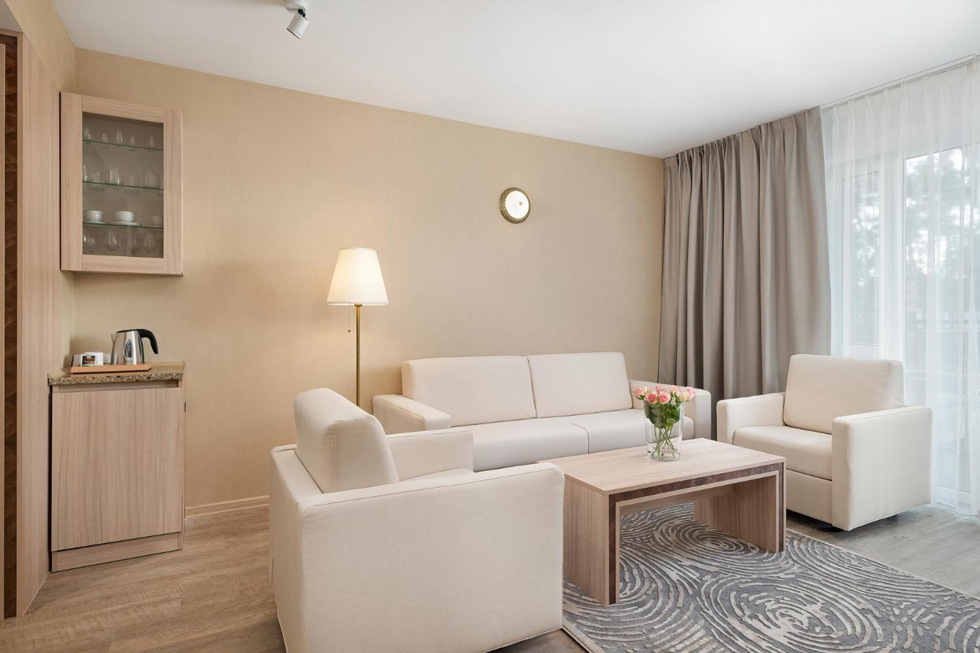 Juvena Hotel Wellness & Spa Adults Only Мендзиводзе Екстериор снимка